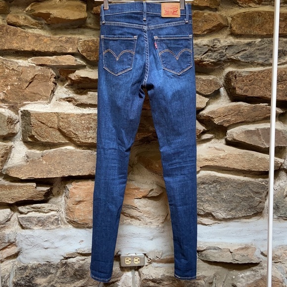 ⚡️SOLD⚡️Levi’s 720 High Rise Super Skinny Jeans Denim 24 - Picture 3 of 4